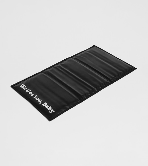 Huggies Huggies - Black Travel Accessories