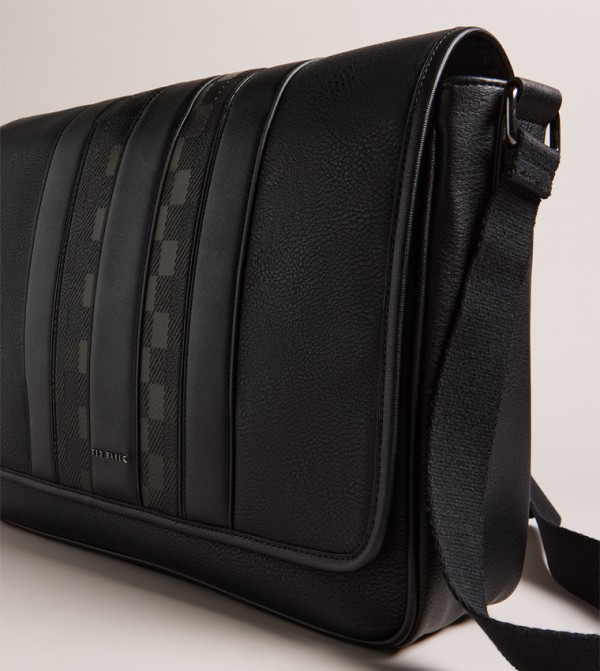 Ted Baker Ted Baker - Black undefined