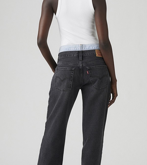 Levi's  HourglassBodyType - Black Straight Jeans