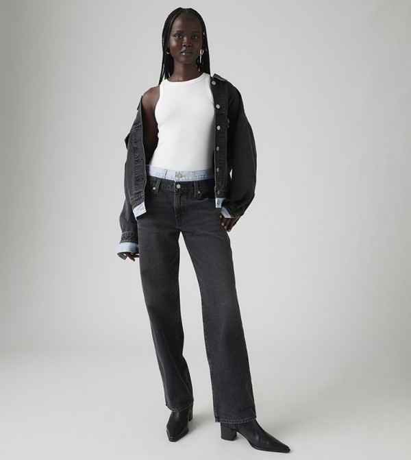 Levi's  HourglassBodyType - Black Straight Jeans