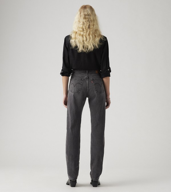 Levi's  HourglassBodyType - Black Slim Fit Jeans