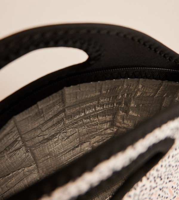 ويمينز سيكريت ويمينز سيكريت - متعدد undefined