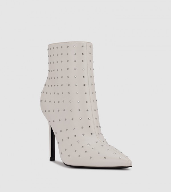 ناين وست أبوات - عاجي Ankle Boots