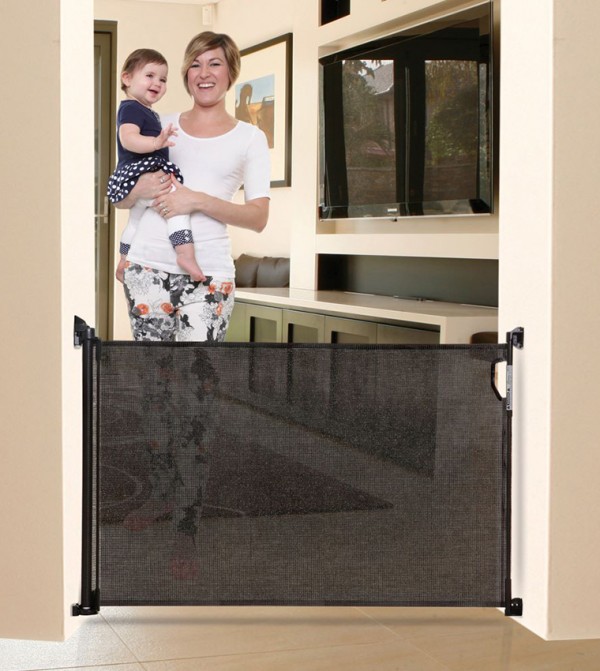 DREAMBABY  Safety - Black Childproofing & Safety