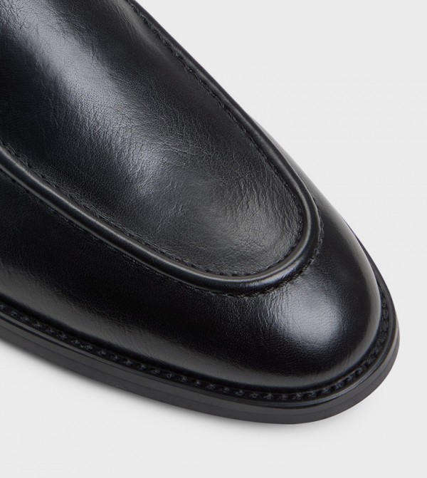 Call it Spring  Loafers & Moccasins - Black undefined