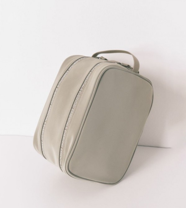 ويمينز سيكريت ويمينز سيكريت - أخضر منظمو مستحضرات التجميل