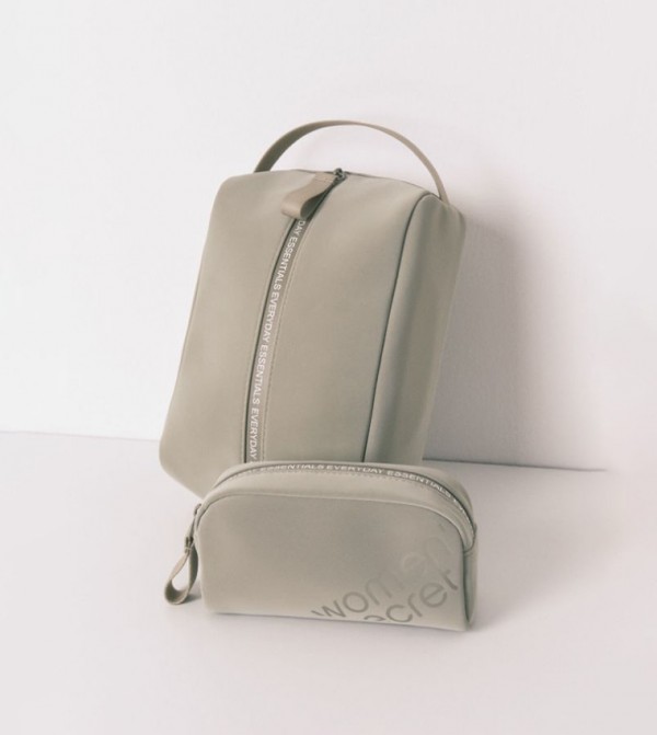 ويمينز سيكريت  حقائب مستحضرات التجميل - أخضر منظمو مستحضرات التجميل