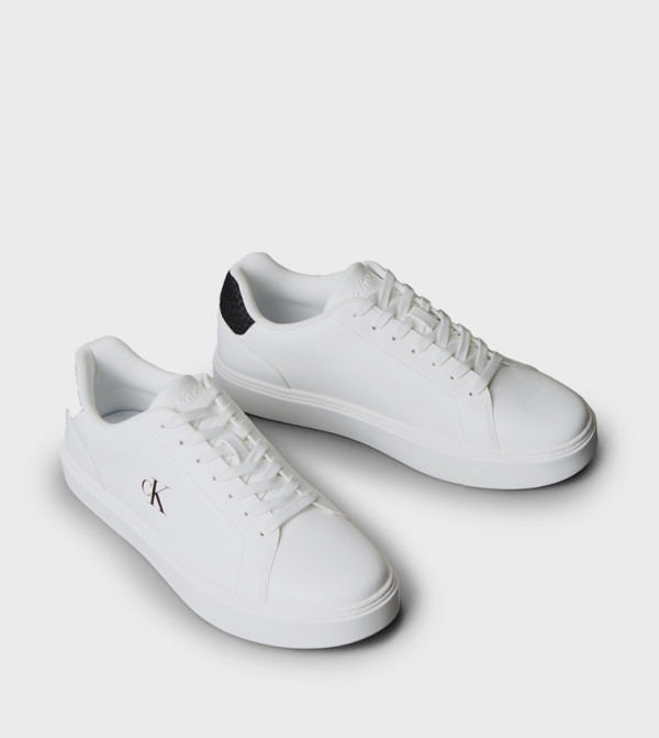 كالفين كلاين كالفين كلاين - أبيض أحذية برقبة منخفضة 