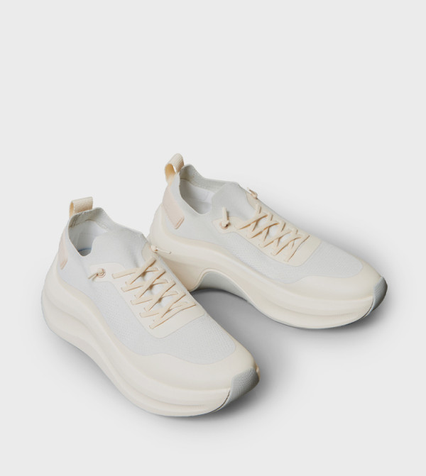 Calvin Klein  Shoes - Beige Low Top