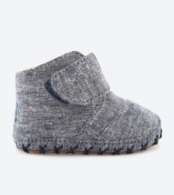 toms baby boots