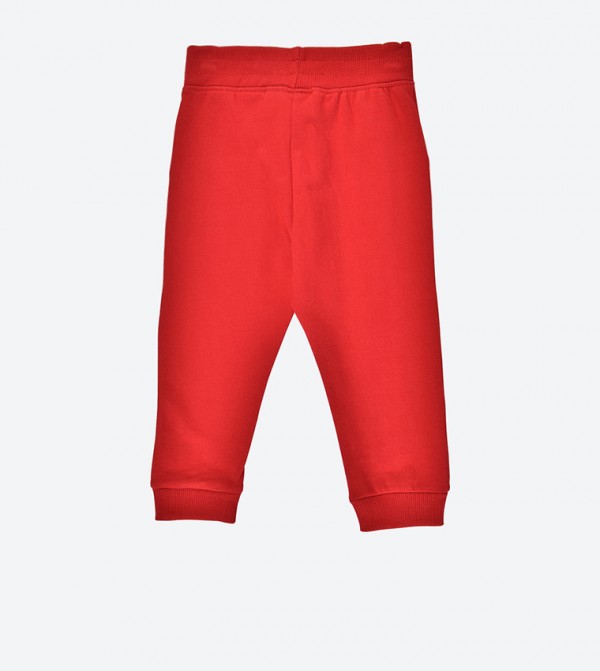 red jogger pants