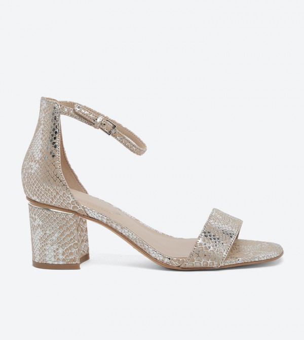 ladies dress sandals