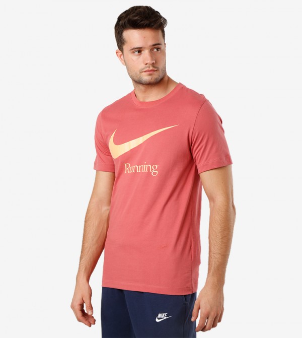 pink running t shirt