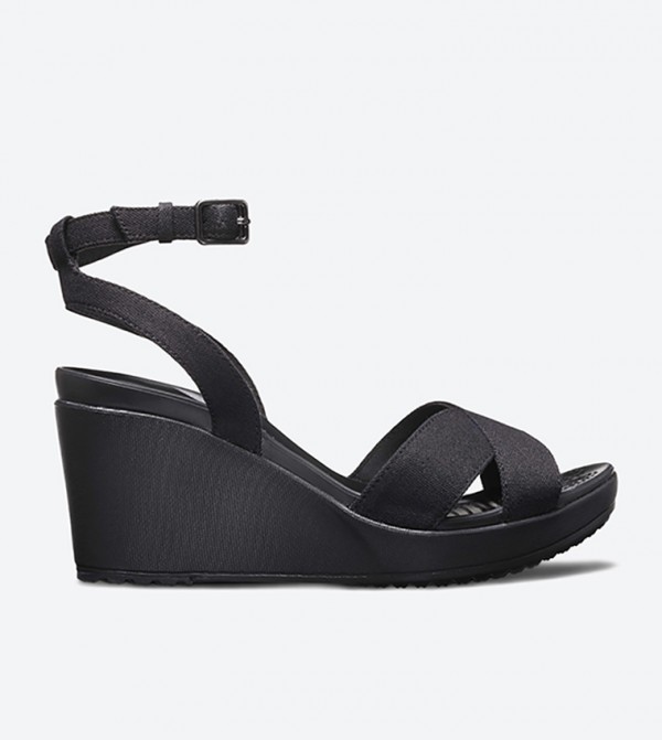 crocs leigh ii ankle strap wedge