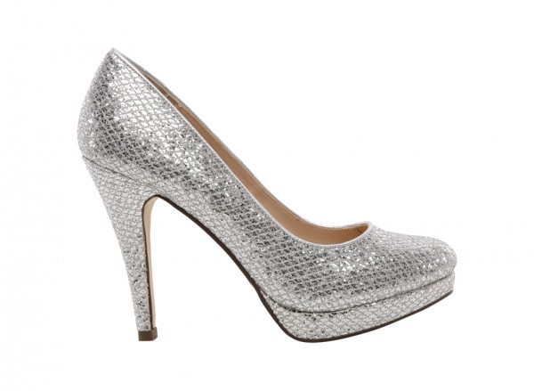 silver shoes