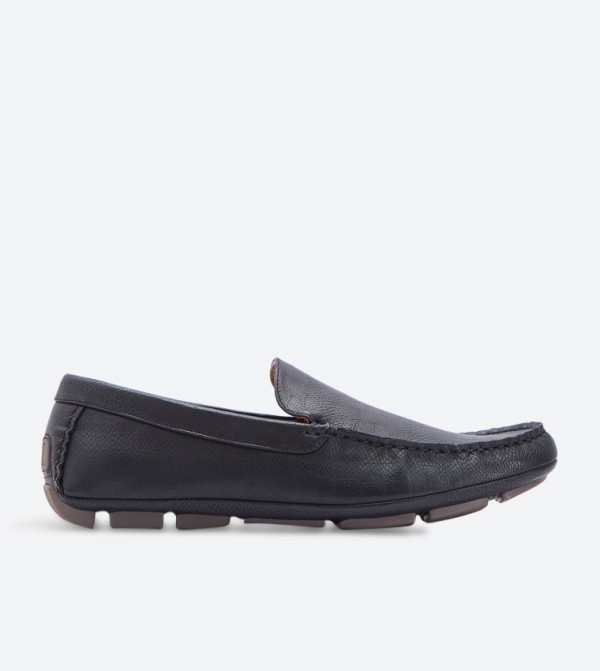 round toe vegan loafers