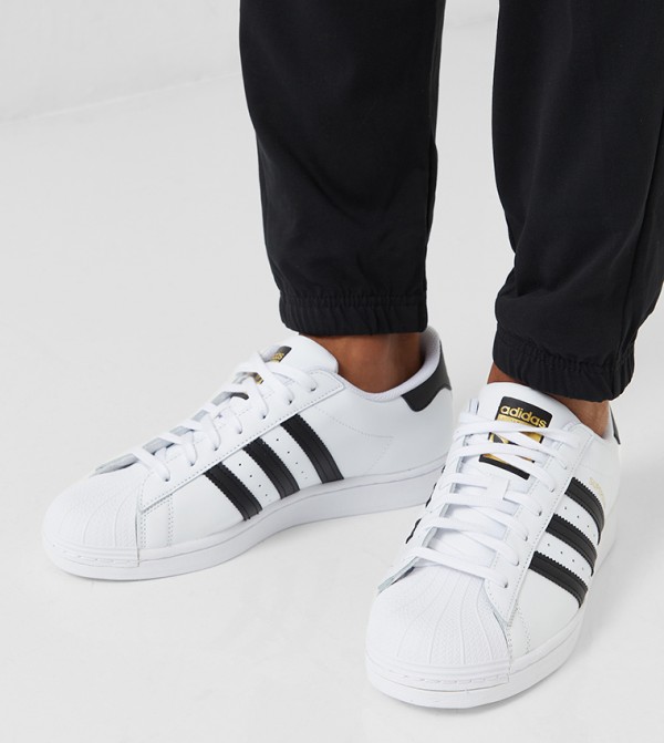 adidas superstar low top