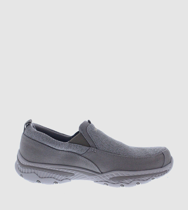 skechers creston