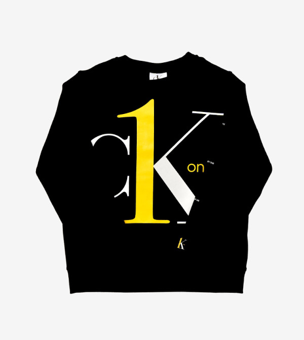 long sleeve sweatshirt