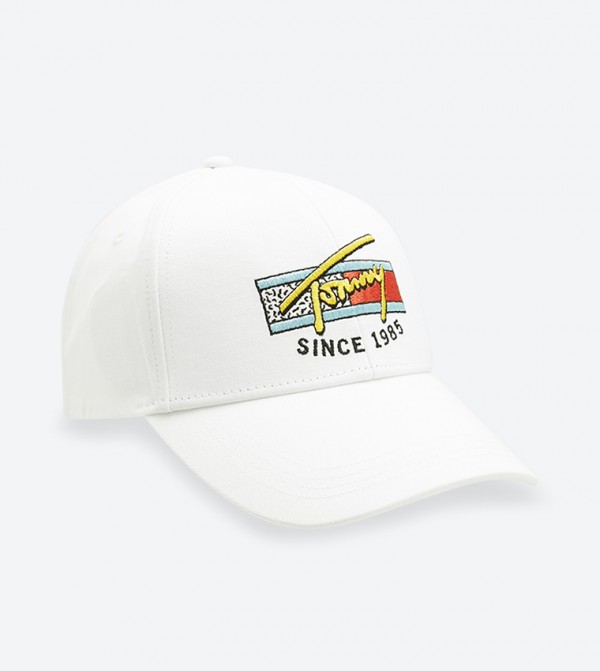 white tommy cap