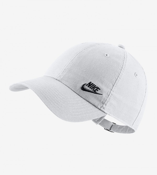 trendy baseball cap