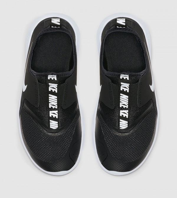 nike flex runner all black