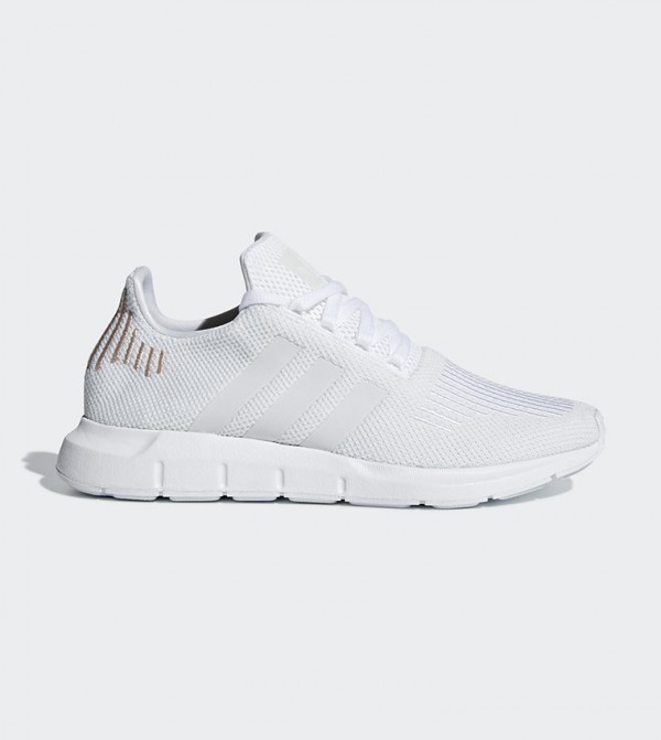 swift run trainers white