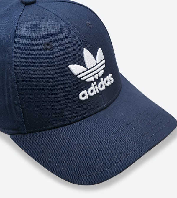 dv0174 adidas