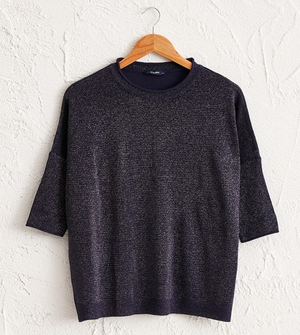 thin baggy jumpers