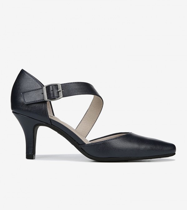 navy blue lifestride shoes