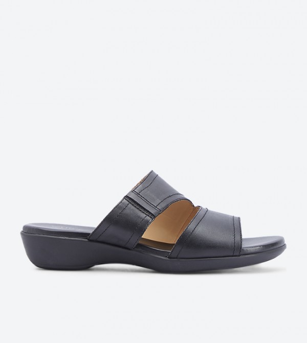 naturalizer nerice sandals