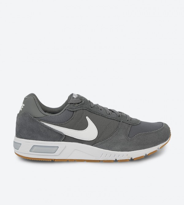 nike nightgazer paris