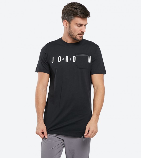 nike curved hem t shirt