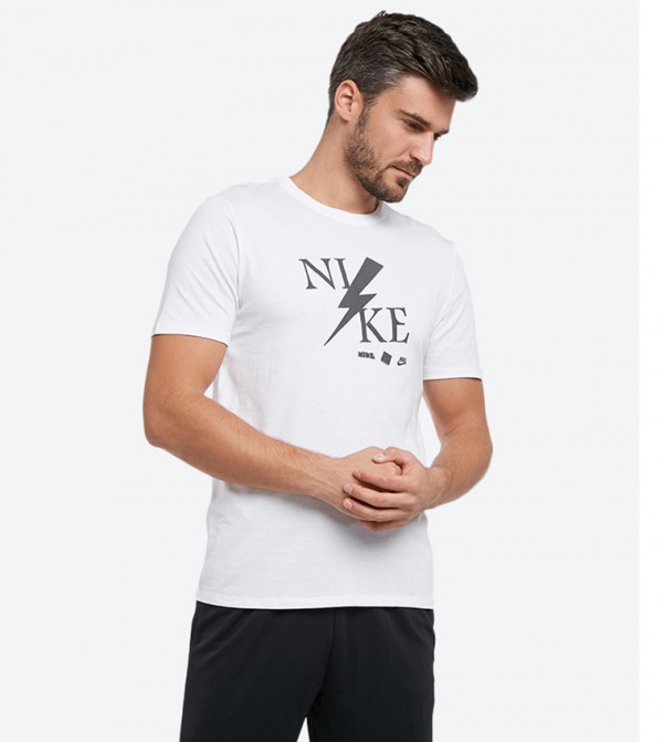 nike core logo t shirt