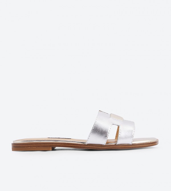 nine west gianna slide sandals