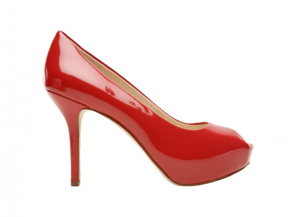 red pumps near me