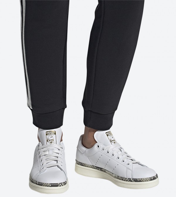 db3348 adidas