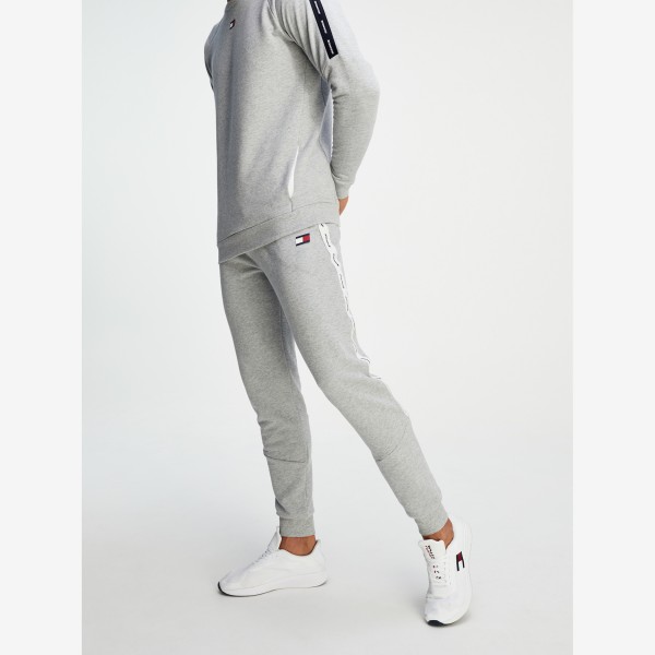 tommy hilfiger fleece joggers