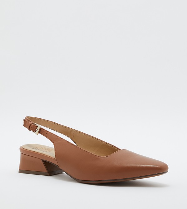 naturalizer brown shoes