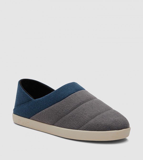 EZRA Quilted Slip-On Shoes