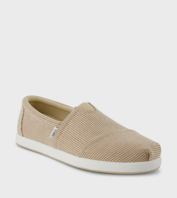Round Toe Striped Slip-On Shoes