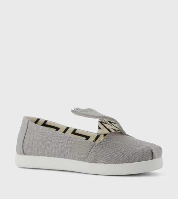 Heritage Canvas Velcro Closure Shoes