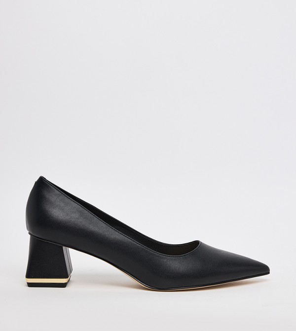 Trapeze Metal Trim Heel Pumps