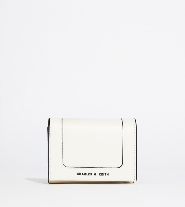 DAYLLA Logo Detail Wallet 