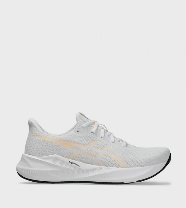 VERSABLAST 4 Running Shoes