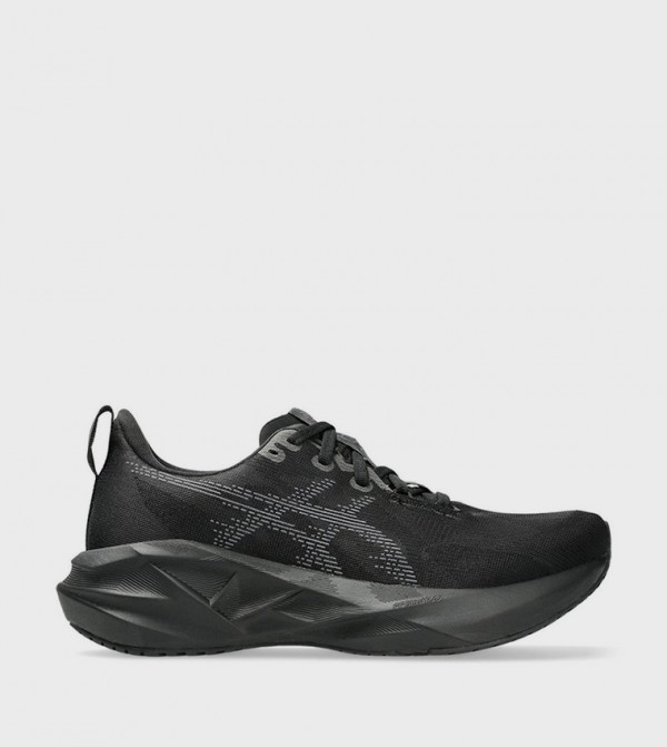 NOVABLAST 5 Running Shoes