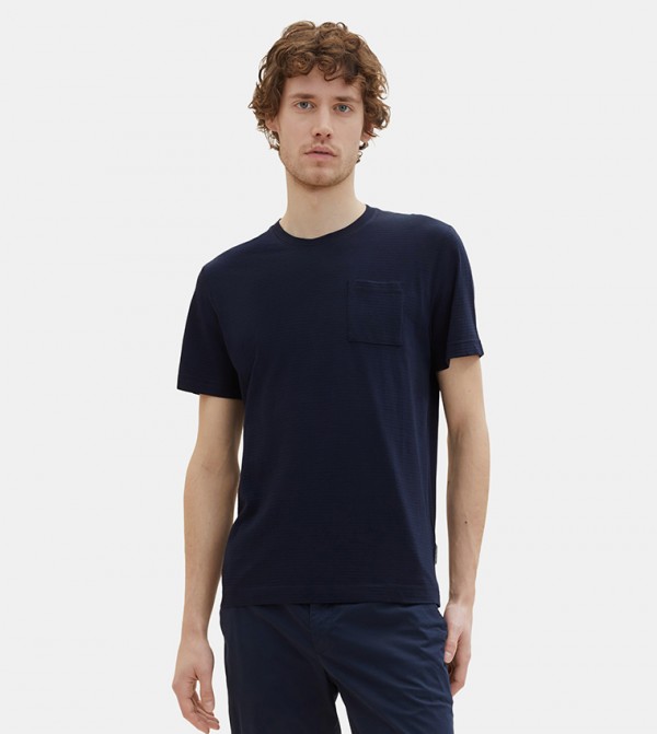 Solid Pocket Detail T-Shirt
