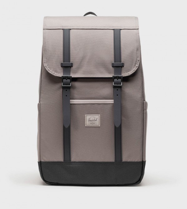 شنطة ظهر ريتريت فلاب بمشبك 