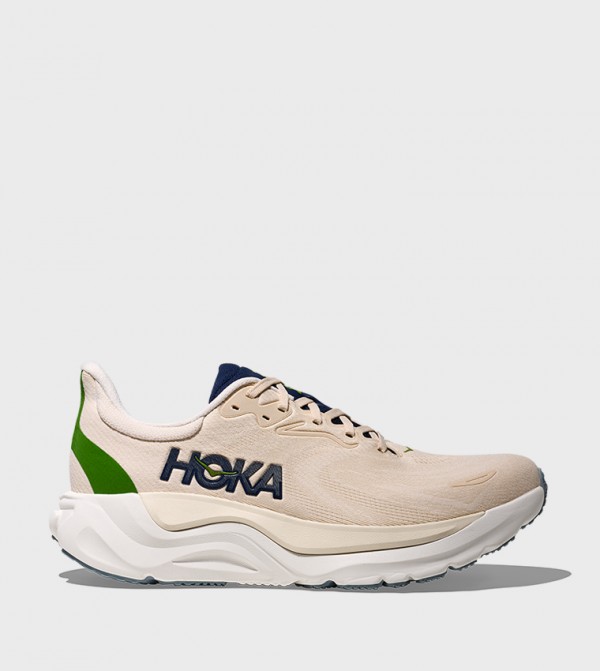 ARAHI 8 Textured Running Shoes