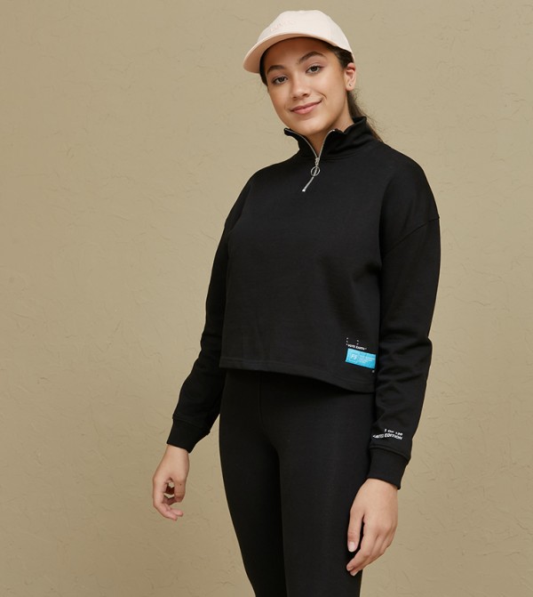 سترة قصيرة بتفاصيل سحاب أمامي - أسود